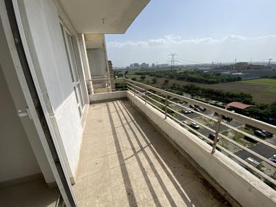 Balcony Image of 1900 Sq.ft 3 BHK Apartment / Flat for sale in Indiabulls Centrum Park, Sector 103 Gurgaon for Rs. 21500000