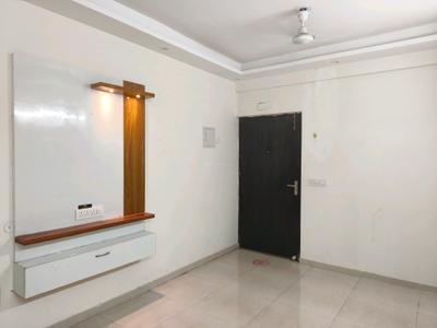 Living Room Image of 700 Sq.ft 2 BHK Apartment / Flat for sale in Signature Global The Millennia I, Sector 37C Gurgaon for Rs. 6800000