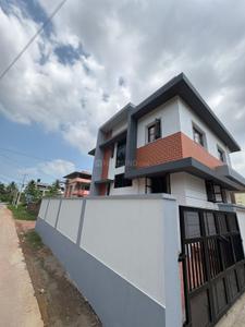Image of 2000 Sq.ft 4 BHK Independent House for sale in Derebail, Mangalore for Rs. 15500000