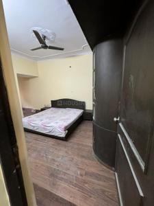 Bedroom Image of 1850 Sq.ft 3.5 BHK Apartment / Flat for rent in DDA SFS, Sarita Vihar New Delhi for Rs. 52000