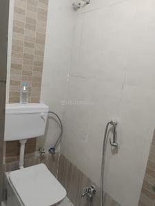 Bathroom Image of 489 Sq.ft 2 BHK Apartment / Flat for rent in Scheme 103 Indore for Rs. 15000