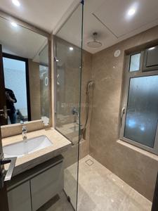 Image of 1300 Sq.ft 3 BHK Apartment / Flat for sale in Hiranandani Highland A B C D And E Wing, Powai, Mumbai for Rs. 40500000
