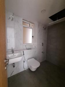 Bathroom Image of 1046 Sq.ft 2 BHK Apartment / Flat for sale in Lodha Bella Vita, Mohammed Wadi Pune for Rs. 10500000