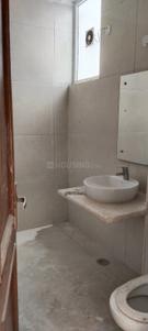 Bathroom Image of 2000 Sq.ft 3 BHK Apartment / Flat for sale in SS Almeria, Sector 84 Gurgaon for Rs. 19000000