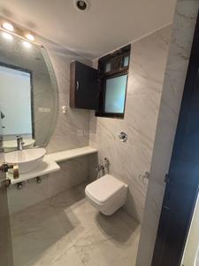 Image of 1200 Sq.ft 3 BHK Apartment / Flat for rent in Ekta Everglades, Bandra West, Mumbai for Rs. 255000