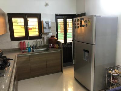 Kitchen Image of 1400 Sq.ft 3 BHK Independent House for rent in Manjalpur Vadodara for Rs. 50000