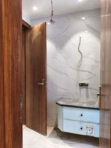 Common Bathroom Image of 2250 Sq.ft 4 BHK Builder Floor for sale in Ansal Versalia, Sector 67 Gurgaon for Rs. 28000000