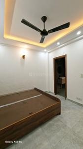Bedroom Image of 1300 Sq.ft 3 BHK Apartment / Flat for rent in Chhattarpur New Delhi for Rs. 30000