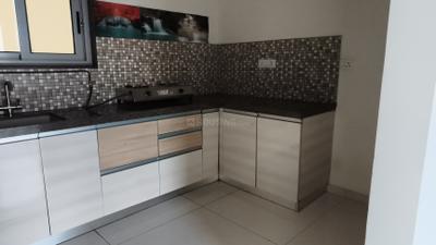Kitchen Image of 1010 Sq.ft 2 BHK Apartment / Flat for sale in Amanora Adreno Towers, Hadapsar Pune for Rs. 13400000