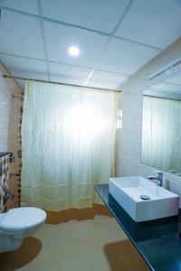 Bathroom Image of 4936 Sq.ft 5 BHK Villa for sale in Century Saras, Ramanashree California Gardens Layout Bengaluru for Rs. 60000000