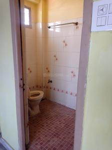 Bathroom Image of 700 Sq.ft 2 BHK Apartment / Flat for sale in Nandamuri Nagar Vijayawada for Rs. 2800000