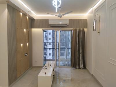 Living Room Image of 1500 Sq.ft 3 BHK Apartment / Flat for sale in DLF Capital Greens Phase 1 And 2, Karampura New Delhi for Rs. 28800000