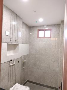 Common Bathroom Image of 1400 Sq.ft 4 BHK Builder Floor for sale in Suraj Vihar New Delhi for Rs. 12800000
