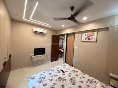 Bedroom Image of 1650 Sq.ft 3 BHK Apartment / Flat for sale in Santvan Lexon, Bhesan Surat for Rs. 9900000