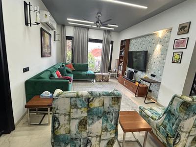 Hall Image of 11000 Sq.ft 4.5 BHK Independent House for sale in Sector 15 Chandigarh for Rs. 650000000