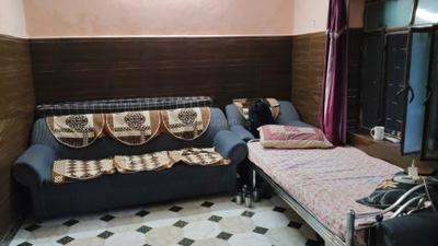 Living Room Image of 1000 Sq.ft 4 BHK Independent House for sale in Kala Kunj Agra for Rs. 9800000