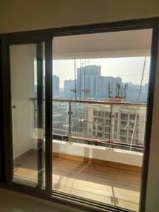 Balcony Image of 1005 Sq.ft 3 BHK Apartment / Flat for rent in Siddha Seabrook, Kandivali West Mumbai for Rs. 81000