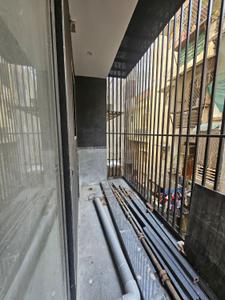 Balcony Image of 1000 Sq.ft 2 BHK Builder Floor for sale in Lajpat Nagar New Delhi for Rs. 25000000