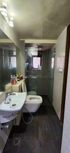 Bathroom Image of 3000 Sq.ft 4 BHK Independent House for rent in Diamond Garden, Chembur Mumbai for Rs. 250000