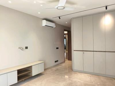 Bedroom Image of 3250 Sq.ft 4.5 BHK Builder Floor for sale in Greenwood City Floors, Sector 45 Gurgaon for Rs. 58000000