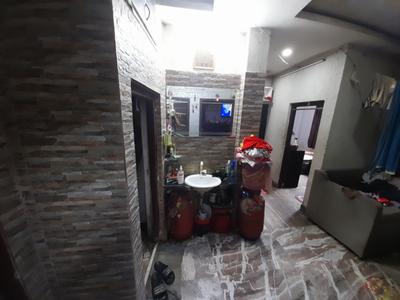 Bedroom Image of 700 Sq.ft 3 BHK Builder Floor for sale in Tangra Kolkata for Rs. 3000000