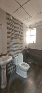 Bathroom Image of 1771 Sq.ft 3 BHK Apartment / Flat for rent in Greater Kailash Jammu for Rs. 35000