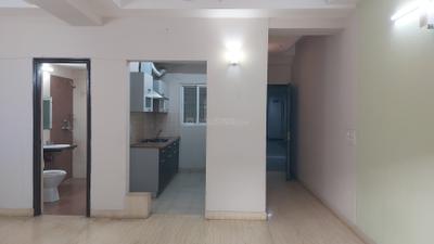 Living Room Image of 1250 Sq.ft 2 BHK Apartment / Flat for rent in Mahagun Moderne, Sector 78 Noida for Rs. 36000