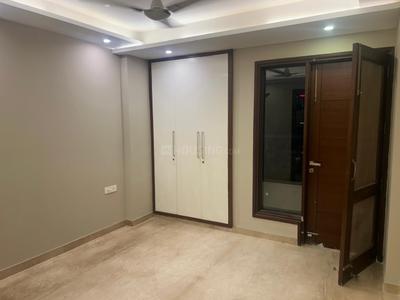 Bedroom Image of 1800 Sq.ft 3 BHK Builder Floor for rent in Swaraj Homes Swapankunj Apartments, Kalkaji Extension New Delhi for Rs. 60000