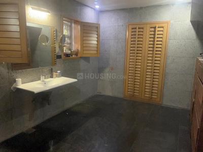 Bathroom Image of 3500 Sq.ft 3 BHK Villa for sale in Clover Hills, Mohammed Wadi Pune for Rs. 40000000