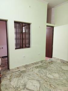 Bedroom Image of 1250 Sq.ft 2 BHK Builder Floor for rent in Gomti Nagar Lucknow for Rs. 16000