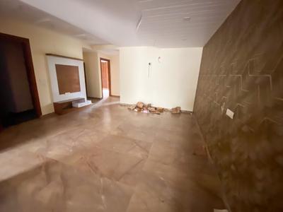 Hall Image of 1810 Sq.ft 3 BHK Apartment / Flat for sale in Vivek Vihar New Delhi for Rs. 22100000