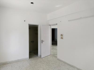 Bedroom Image of 1900 Sq.ft 3 BHK Apartment / Flat for sale in CGHS Bank Vihar Apartments, Sector 22 Dwarka New Delhi for Rs. 28900000