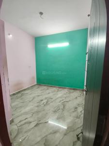 Bedroom Image of 1200 Sq.ft 2 BHK Builder Floor for rent in Thirunindravur Chennai for Rs. 10000