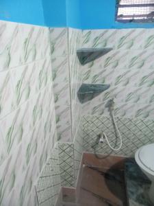 Bathroom Image of 580 Sq.ft 1.5 BHK Apartment / Flat for sale in Dum Dum Kolkata for Rs. 1800000