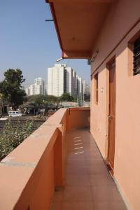 Balcony Image of 1710 Sq.ft 3 BHK Builder Floor for sale in Tragad Ahmedabad for Rs. 15000000