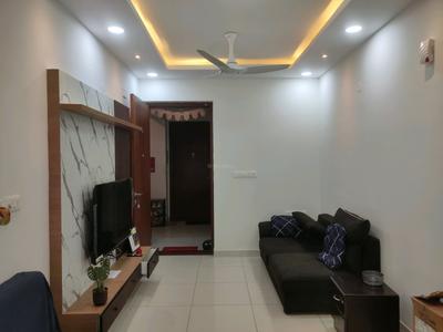 Living Room Image of 600 Sq.ft 1 BHK Apartment / Flat for rent in Prestige Windsor Park, Vanagaram Chennai for Rs. 35000