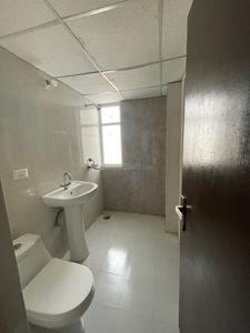 Bathroom Image of 1365 Sq.ft 3 BHK Apartment / Flat for rent in MR Delhi 99 Phase 3, Bhopura Ghaziabad for Rs. 16000