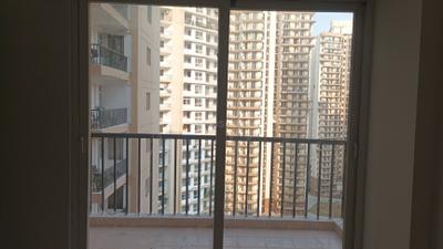 Balcony Image of 1700 Sq.ft 3 BHK Apartment / Flat for sale in Amrapali Heartbeat City IV, Sector 107 Noida for Rs. 19085000