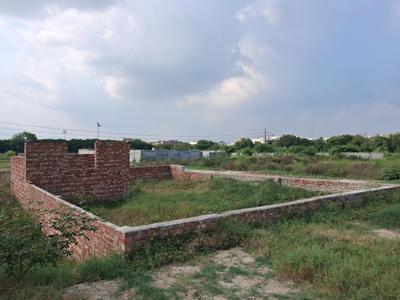 Image of 900 Sq.ft Residential Plot / Land for sale in Knowledge Park 3, Greater Noida for Rs. 3800000