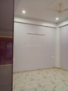 Bedroom Image of 1250 Sq.ft 2 BHK Builder Floor for rent in Gomti Nagar Lucknow for Rs. 20000