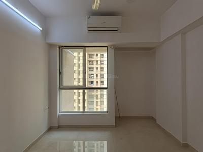Bedroom Image of 655 Sq.ft 1 BHK Apartment / Flat for rent in Lodha Amara, Kolshet Thane for Rs. 27000