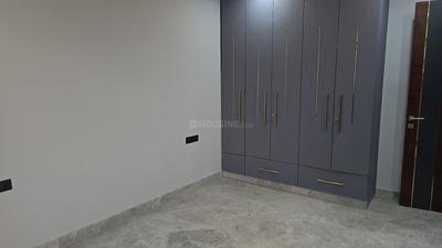 Bedroom Image of 1800 Sq.ft 3 BHK Builder Floor for sale in Paschim Vihar New Delhi for Rs. 35500000
