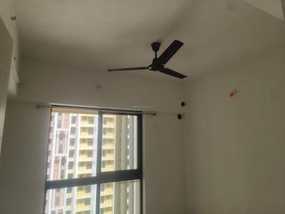 Bedroom Image of 450 Sq.ft 1 BHK Apartment / Flat for rent in Runwal Gardens, Dombivli East Thane for Rs. 10000