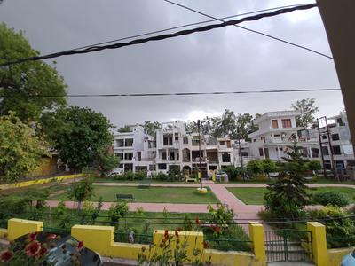 Image of 1000 Sq.ft 1 BHK Independent House for rent in Gomti Nagar, Lucknow for Rs. 9000