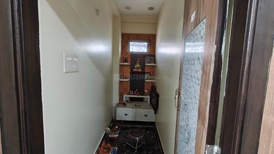 Bathroom Image of 1520 Sq.ft 3 BHK Apartment / Flat for sale in Manikonda Hyderabad for Rs. 9800000