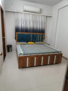 Bedroom Image of 1440 Sq.ft 3 BHK Apartment / Flat for sale in Vaishno Devi Circle Ahmedabad for Rs. 7700000