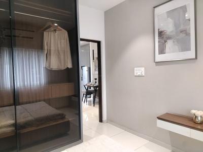 Bedroom Image of 1050 Sq.ft 2 BHK Apartment / Flat for rent in K Raheja Sterling, Kondhwa Pune for Rs. 28000