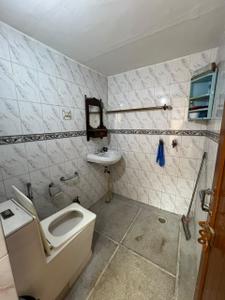 Bathroom Image of 1581 Sq.ft 2 BHK Independent House for rent in Sector 4 Gurgaon for Rs. 23000