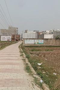 Akhari Plot View 1