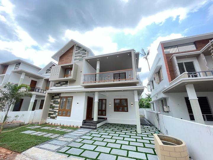4 BHK 1922 Sqft Villa for sale at Pukkattupady, Kochi Property ID 13204966